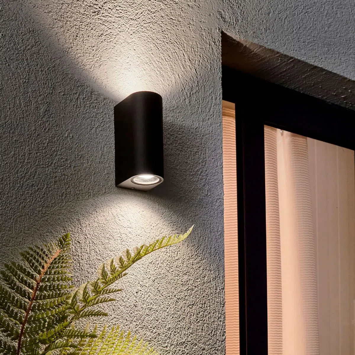Aplique Exterior Doble Porta GU10 NEGRO MODELO: AMARO