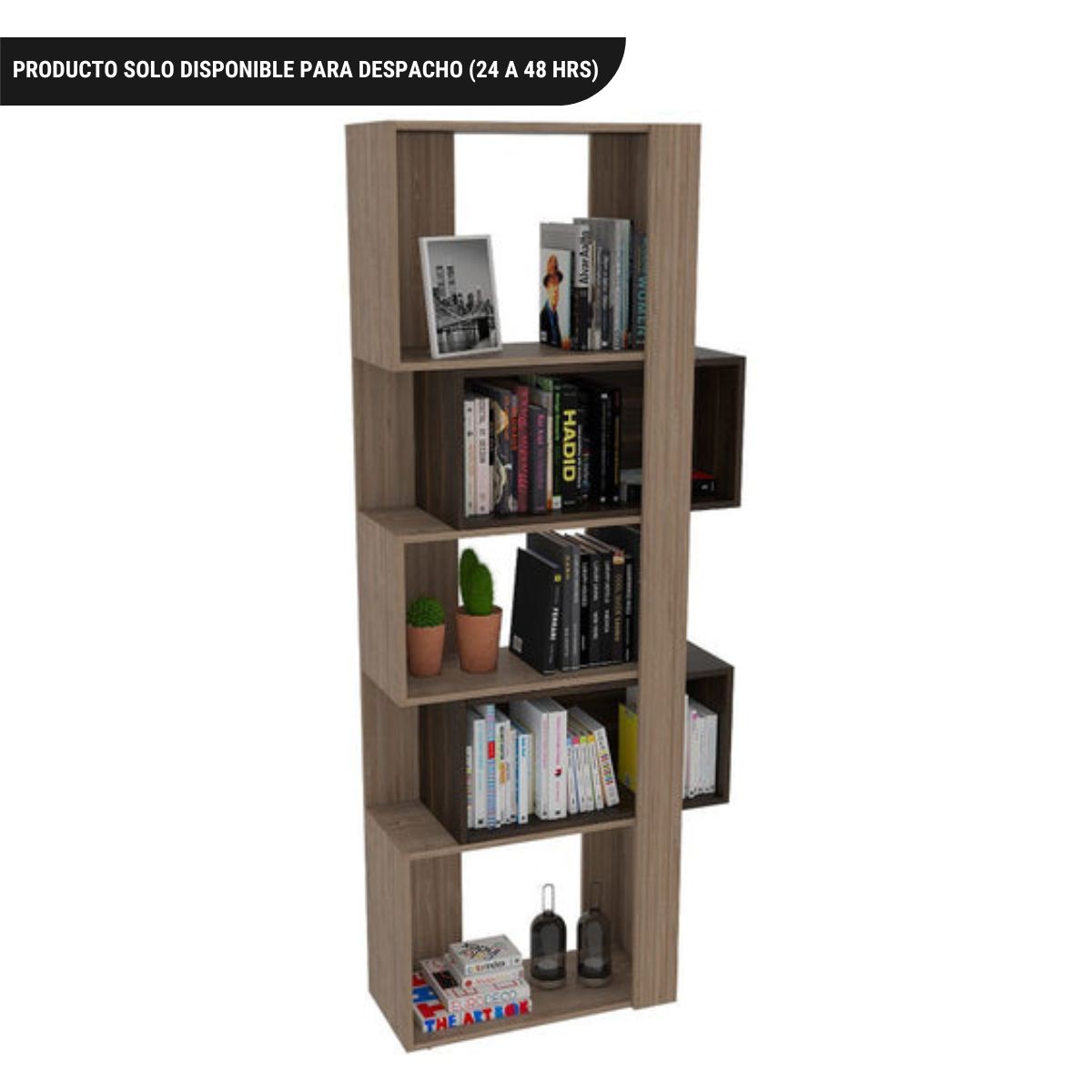 Biblioteca Baltica, Miel y Habano, con dos módulos flotantes y tres entrepaños para colocar objetos